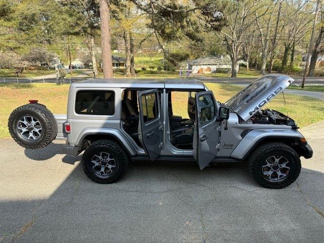 Jeep Wrangler Unlimited Sahara 2018
