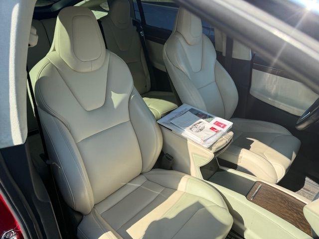 Tesla Model X 90D 2017