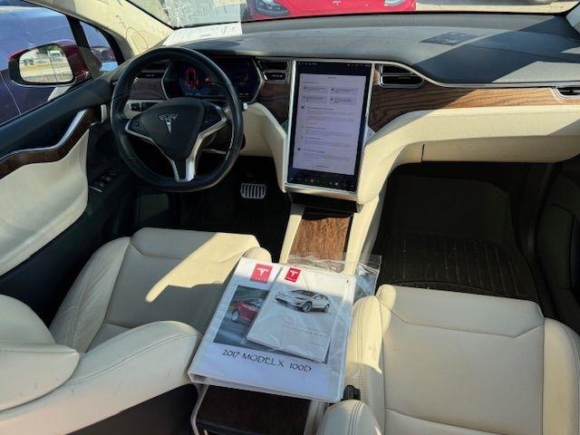Tesla Model X 90D 2017