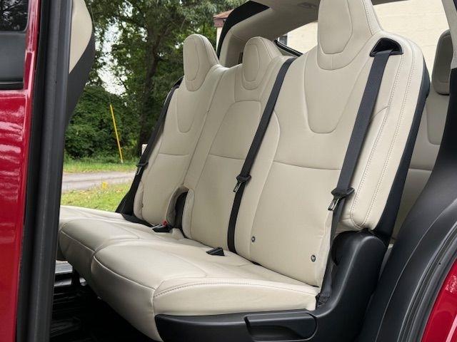 Tesla Model X 90D 2017