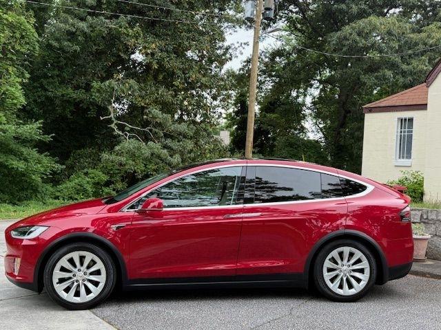 Tesla Model X 90D 2017
