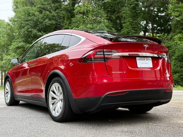 Tesla Model X 90D 2017