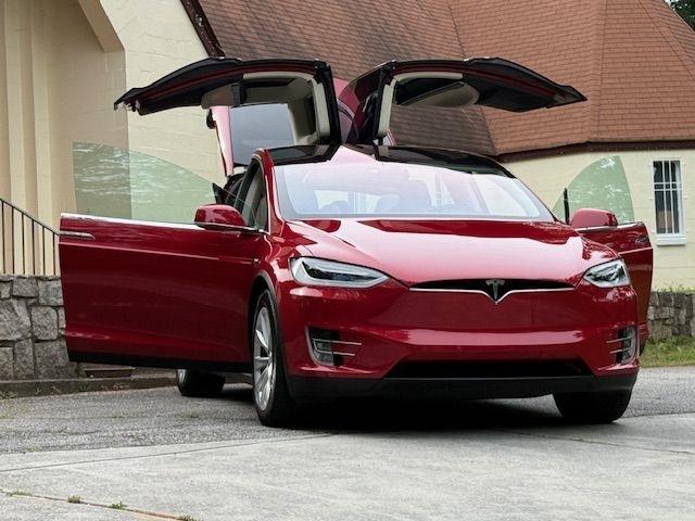 Tesla Model X 90D 2017
