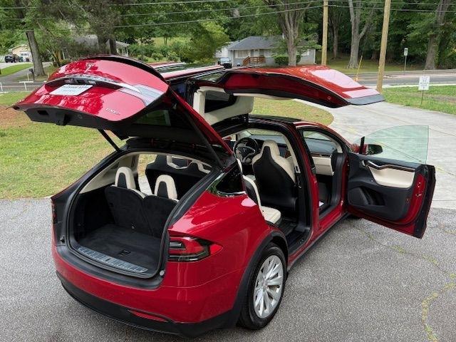 Tesla Model X 90D 2017
