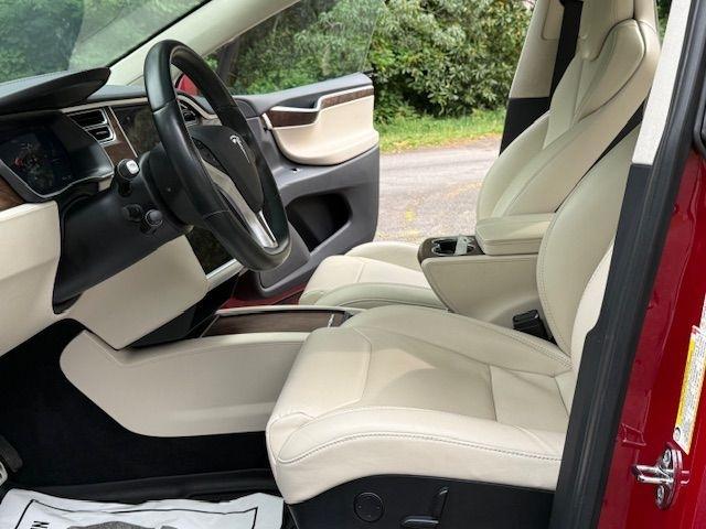 Tesla Model X 90D 2017