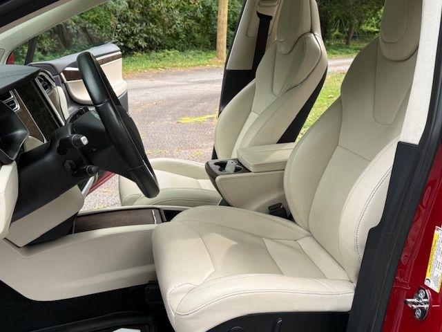 Tesla Model X 90D 2017