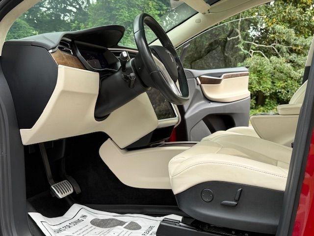 Tesla Model X 90D 2017