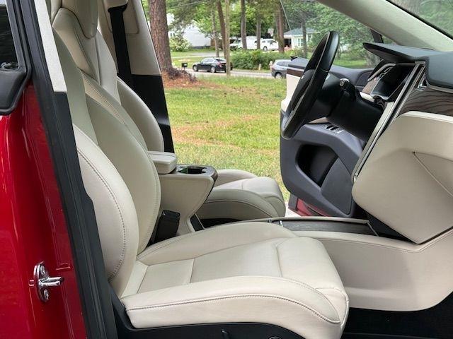 Tesla Model X 90D 2017