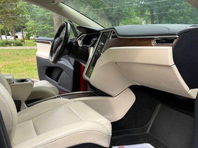 Tesla Model X 90D 2017