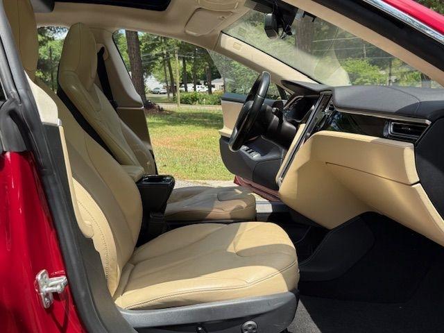 Tesla Model S 85D 2015