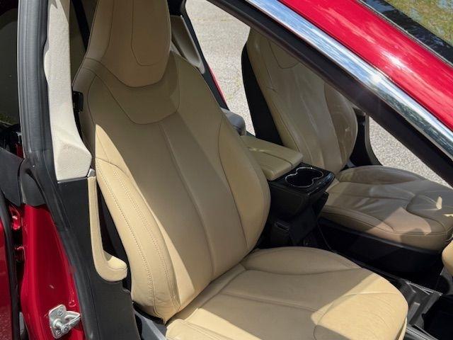 Tesla Model S 85D 2015