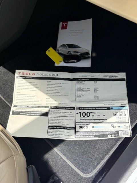 Tesla Model S 85D 2015