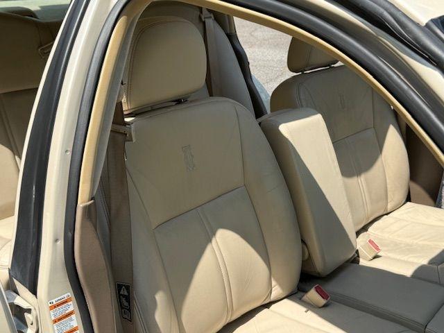 Lincoln Town Car Cartier 2003