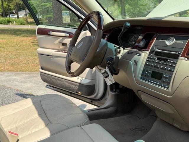 Lincoln Town Car Cartier 2003