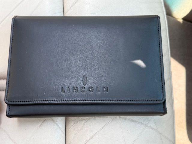 Lincoln Town Car Cartier 2003