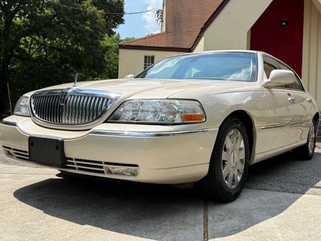 Lincoln Town Car Cartier 2003