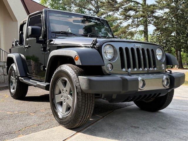 Jeep Wrangler Sport 4WD 2010