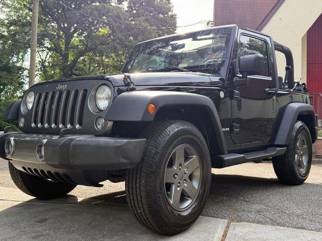 Jeep Wrangler Sport 4WD 2010