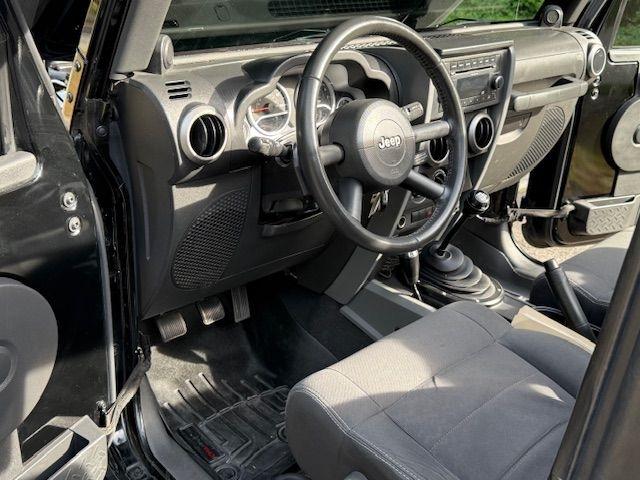 Jeep Wrangler Sport 4WD 2010