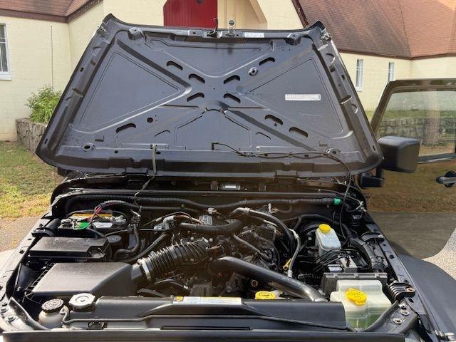 Jeep Wrangler Sport 4WD 2010