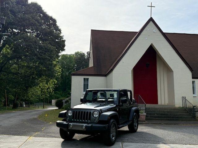 Jeep Wrangler Sport 4WD 2010