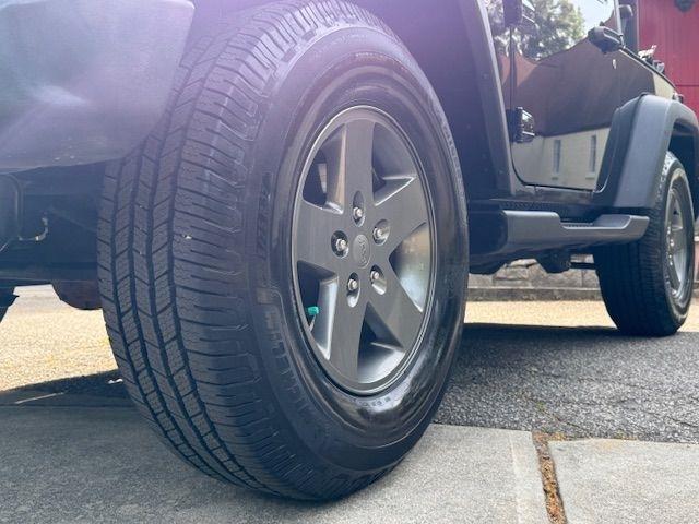 Jeep Wrangler Sport 4WD 2010