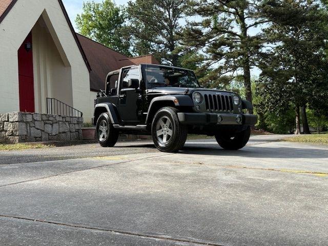 Jeep Wrangler Sport 4WD 2010