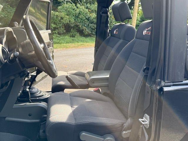 Jeep Wrangler Sport 4WD 2010