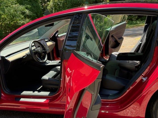 Tesla Model 3 Standard Range Plus 2021