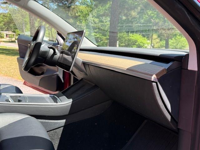 Tesla Model 3 Standard Range Plus 2021