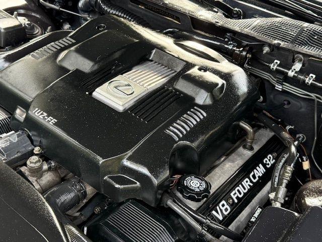 Lexus LS 400 Base 1995
