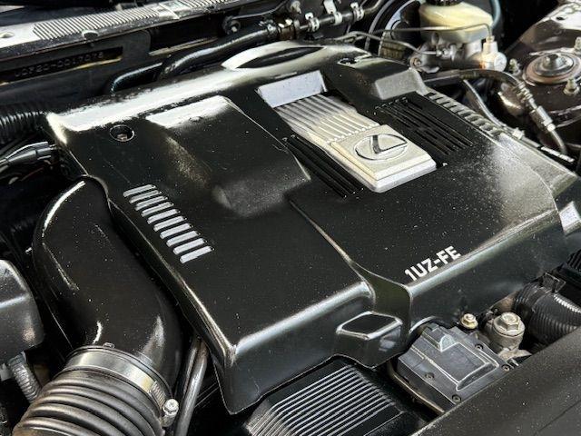 Lexus LS 400 Base 1995