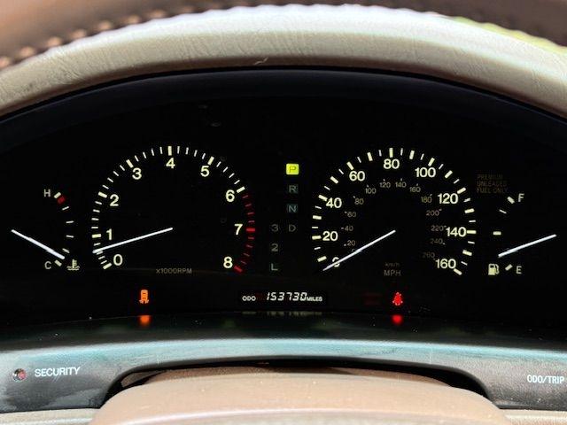 Lexus LS 400 Base 1995
