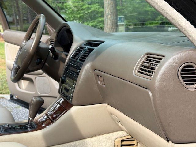 Lexus LS 400 Base 1995