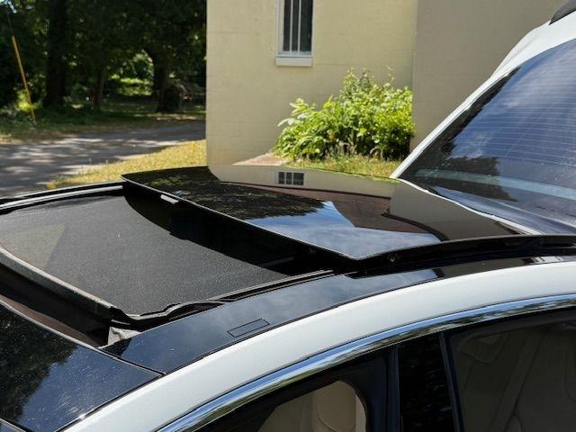 Tesla Model S Signature Performance 2012