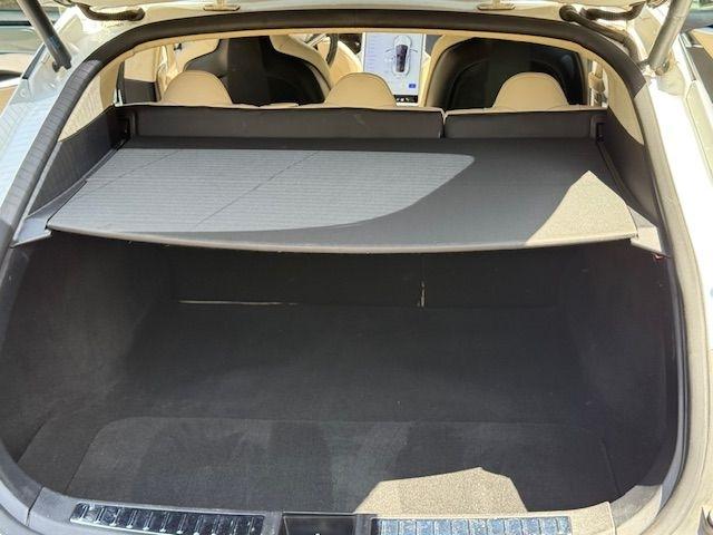 Tesla Model S Signature Performance 2012