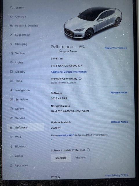 Tesla Model S Signature Performance 2012