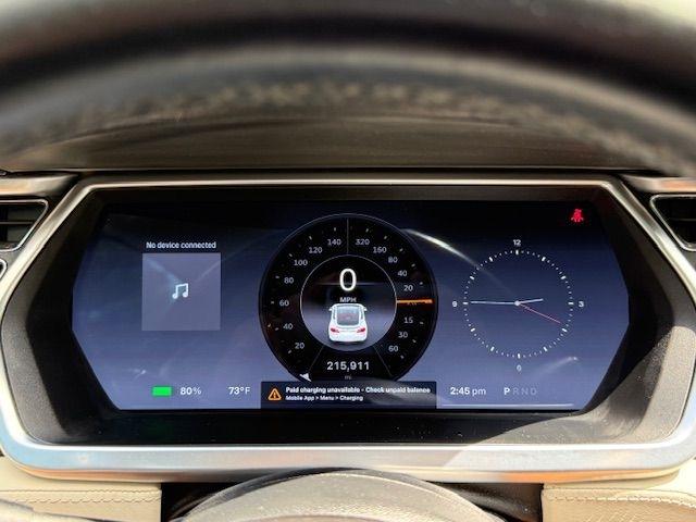 Tesla Model S Signature Performance 2012
