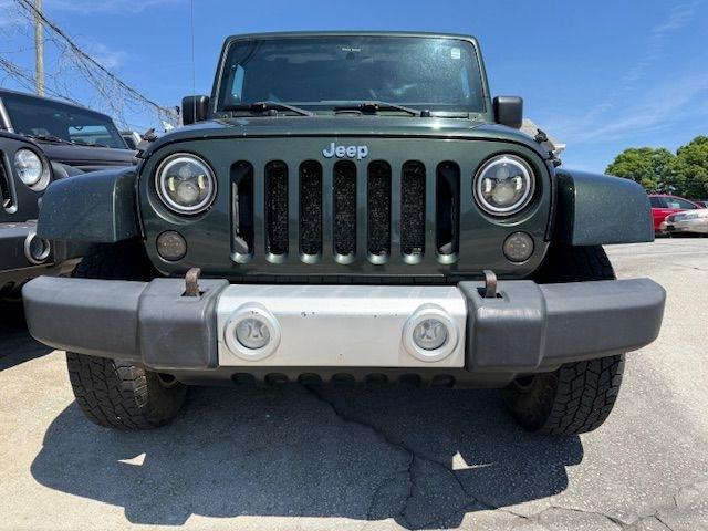 Jeep Wrangler Unlimited Sahara 4WD 2011