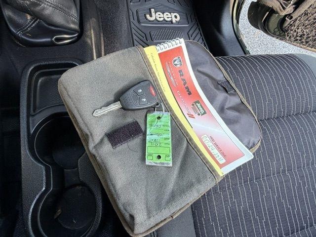 Jeep Wrangler Unlimited Sahara 4WD 2011