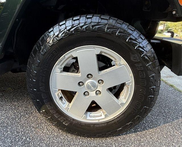 Jeep Wrangler Unlimited Sahara 4WD 2011