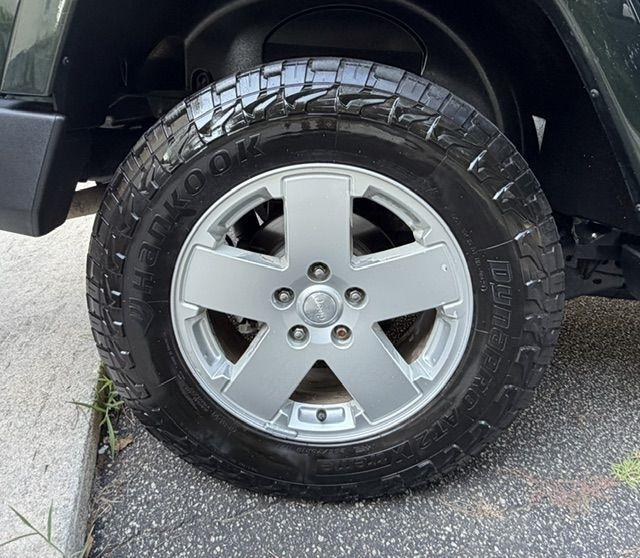 Jeep Wrangler Unlimited Sahara 4WD 2011