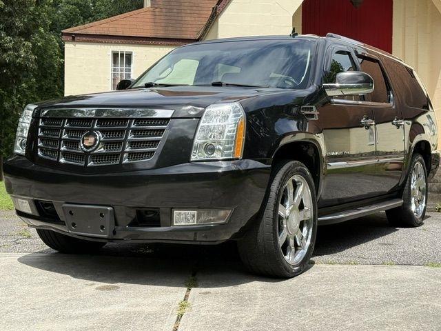 Cadillac Escalade ESV AWD Luxury 2013