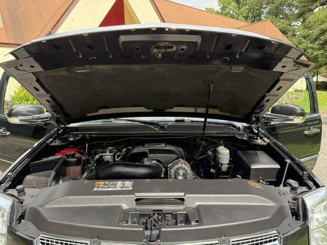 Cadillac Escalade ESV AWD Luxury 2013