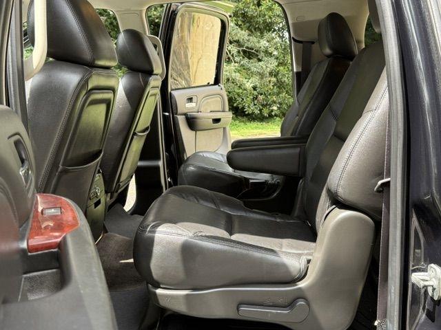 Cadillac Escalade ESV AWD Luxury 2013
