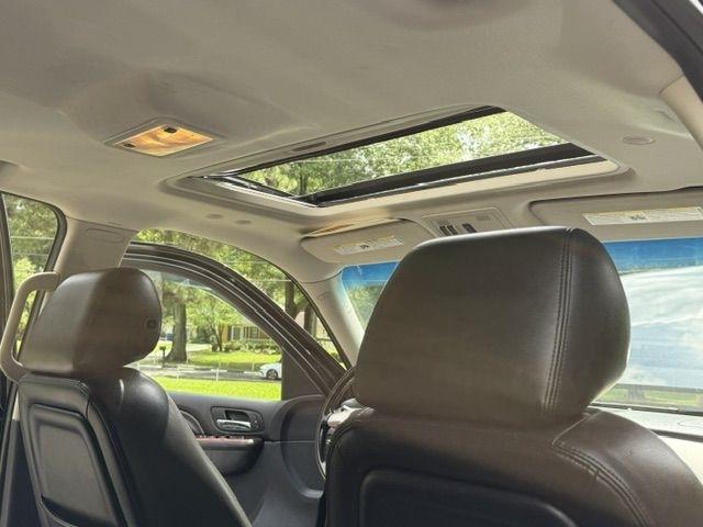 Cadillac Escalade ESV AWD Luxury 2013