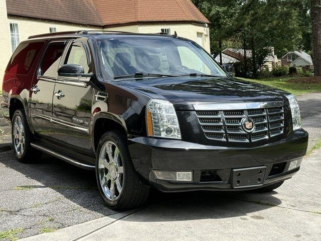 Cadillac Escalade ESV AWD Luxury 2013