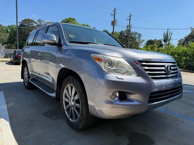 Lexus LX 570 Sport Utility 2011