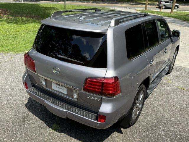 Lexus LX 570 Sport Utility 2011