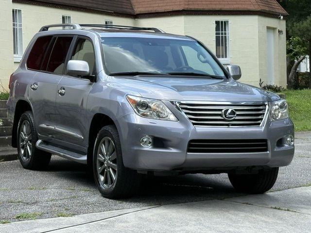 Lexus LX 570 Sport Utility 2011